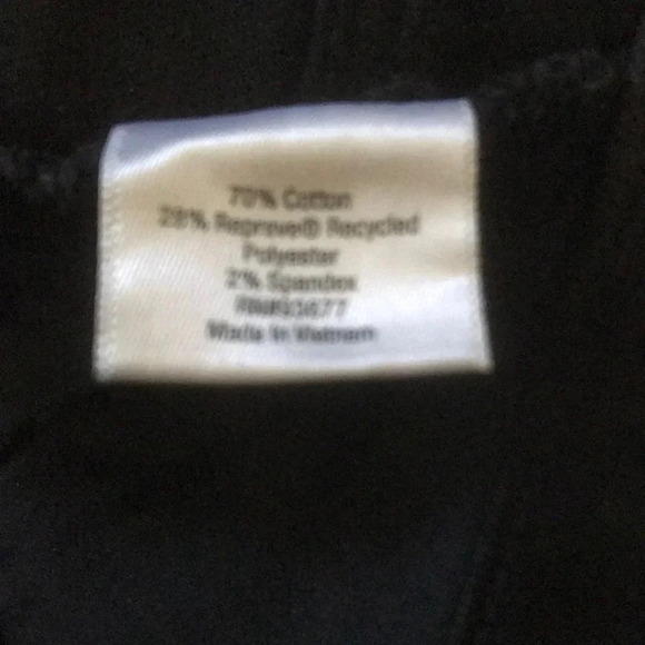 ST. JOHN’S BAY straight leg black mid-rise stretchy jeans NEW Condition size 24W - Picture 5 of 8